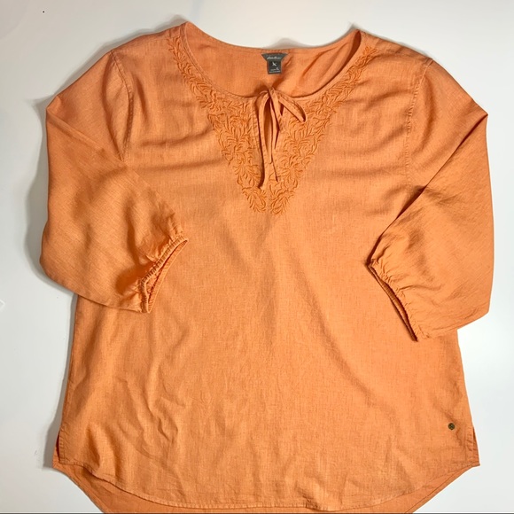 🎉HOST PICK🎉 Eddie Bauer Linen Blend Blouse - Picture 1 of 6